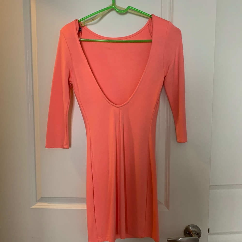 Dress - Picture 2 of 3